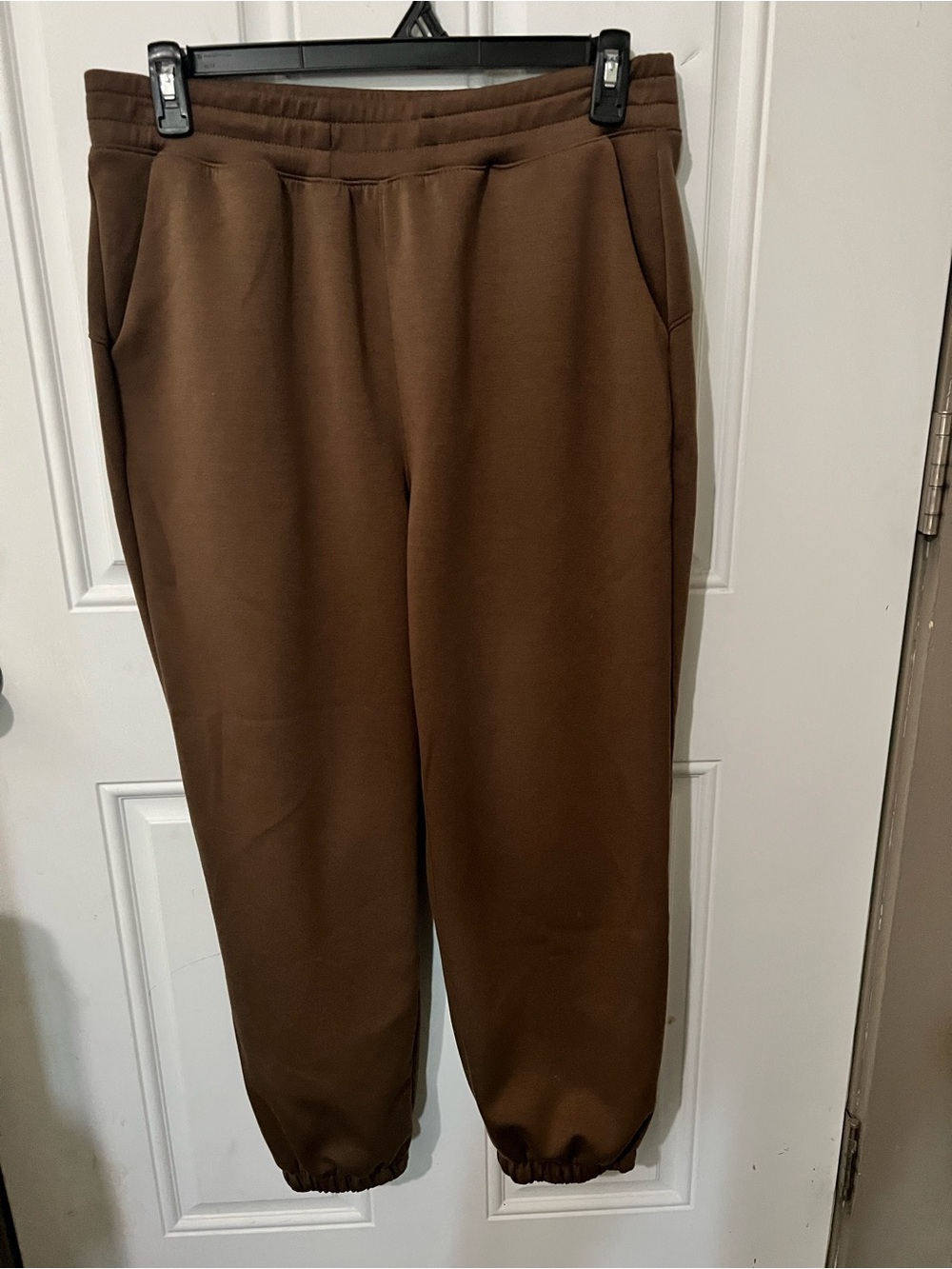 Dear Scarlett 2x Brown Jogger Sweatpants - Casual Comfort